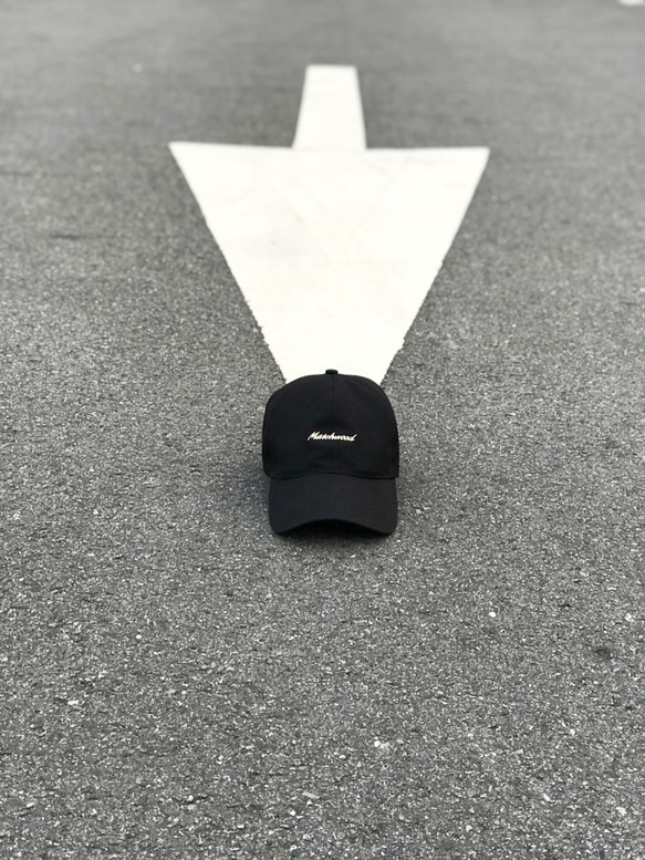 Matchwood SCRIPT LOGO SPORT CAP 防水抗汙機能老式運動帽 草寫黑款 第3張的照片