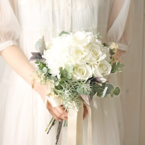 期間限定送料無料！ウェディングブーケ”pure white 