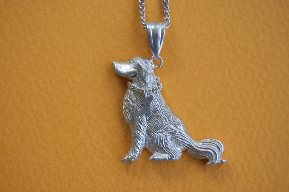 ゴールデン・レトリーバーのネックレス