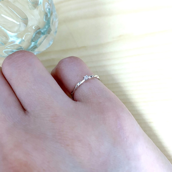 Sterling Silver Twist Ring with Tiny CZ Diamond,SV925 3枚目の画像