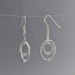 CZ Diamond Circle Dangle Pierced Earrings,Sterling Silver 2枚目の画像