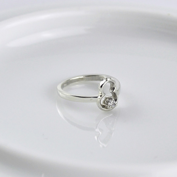 Sterling Silver Gourd Pinky Ring with CZ diamond 4枚目の画像