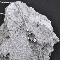 Sterling Silver Chain Pendant with CZ Necklace 2枚目の画像