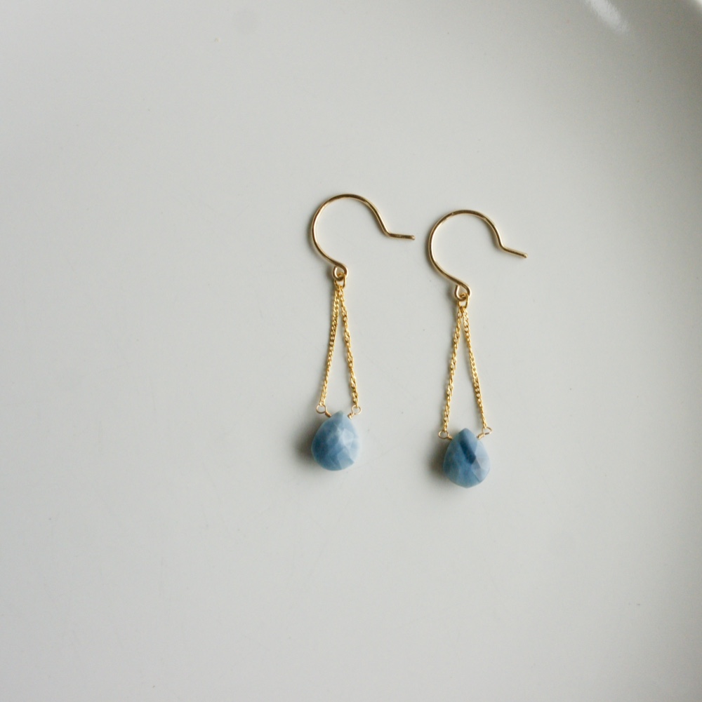 【14金GF】ツイストチェーンピアス・イヤリング ブルーオパール