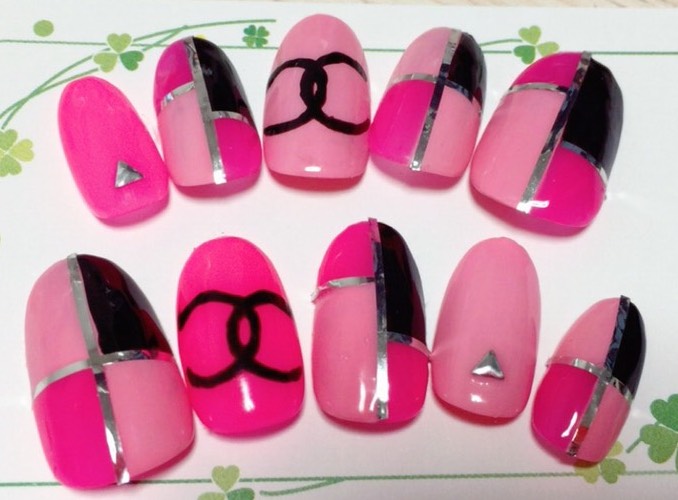 CHANEL リップ&ネイルセット