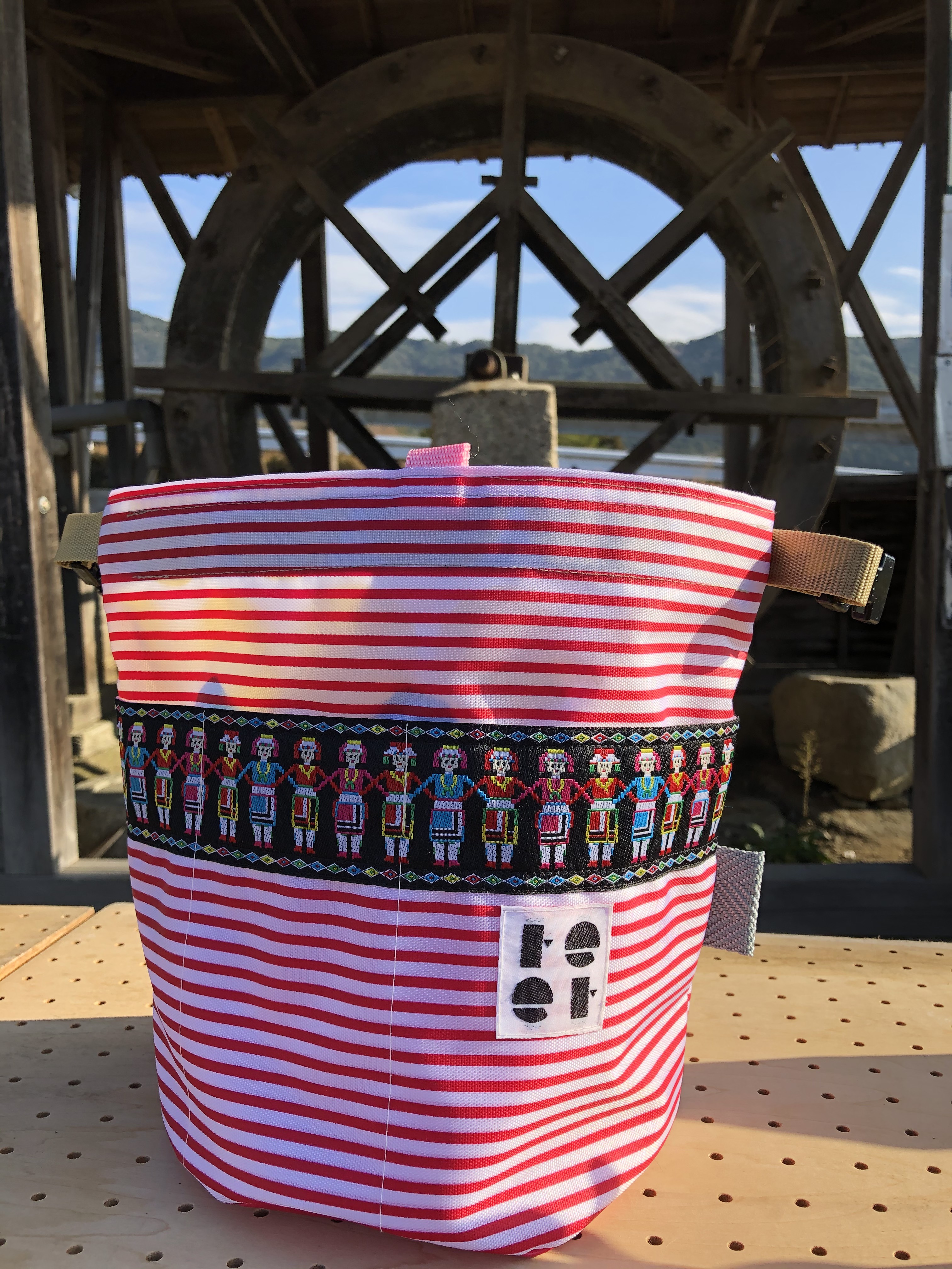 据置チョークバッグ   しましま　赤