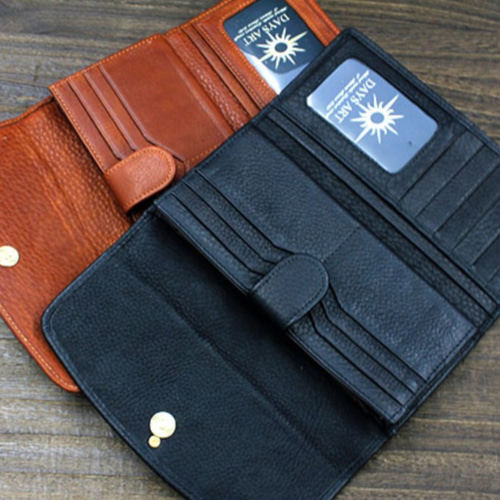 送料無料】カーフスキン 本革3つ折り長財布 長財布（メンズ