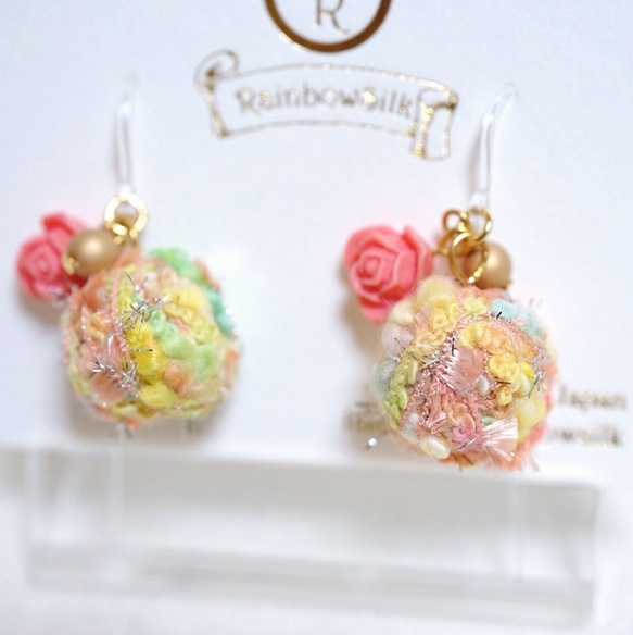 2月限定SALE! ラスト【yarn ball garden】ピアス/イヤリング対応 2枚目の画像