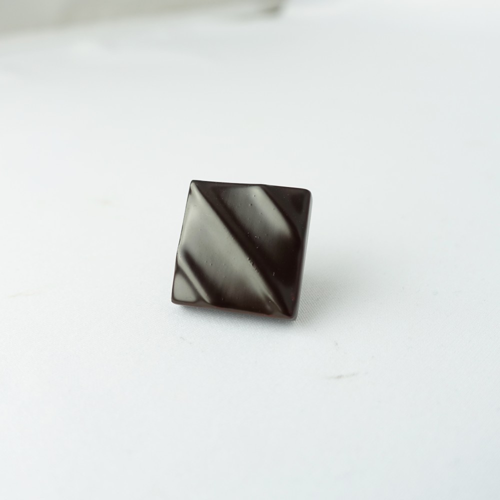 チョコ漆ブローチ　ビター　３本ライン