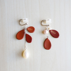 【受注制作】はなゆら 漆イヤリング 1枚目の画像