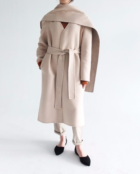 Cosenza coat 淺摩卡/米雙面雙層喀什米爾羊毛大衣(附圍巾) 第1張的照片