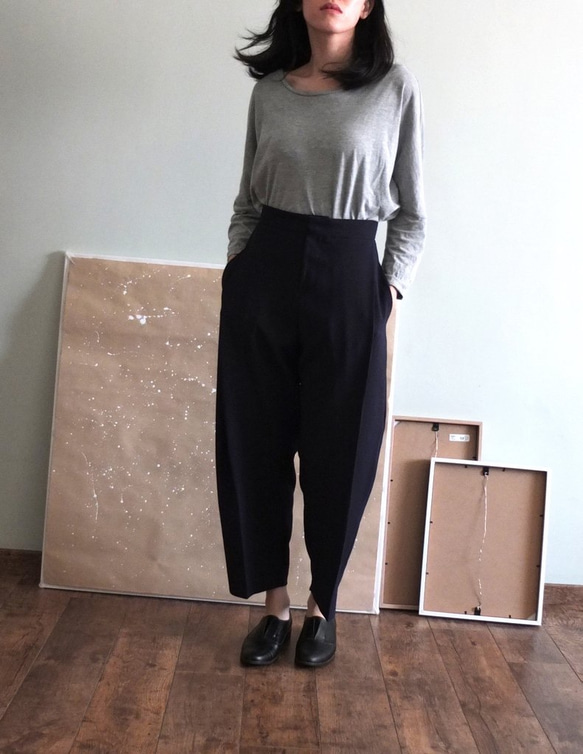 VAGABOND TROUSERS {BLACK}  黑色褶紋復古寬褲 (另有海軍藍) 第1張的照片