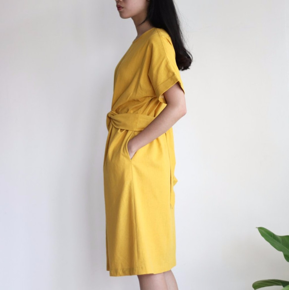 LIMONADE DRESS 萊姆黃亞麻及膝前綁帶洋裝 第3張的照片