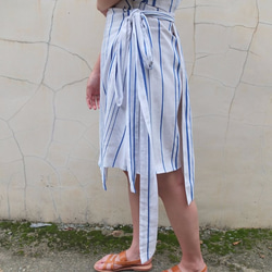 Via Dress 綁帶風裹式藍白條文亞麻洋裝 第4張的照片