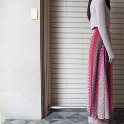 Hyde Skirt 繽紛紅圓點疊色長裙 第4張的照片