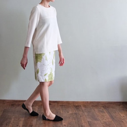 HANA SKIRT  蠶絲微舊處理白綠東洋風印花一字裙 第2張的照片