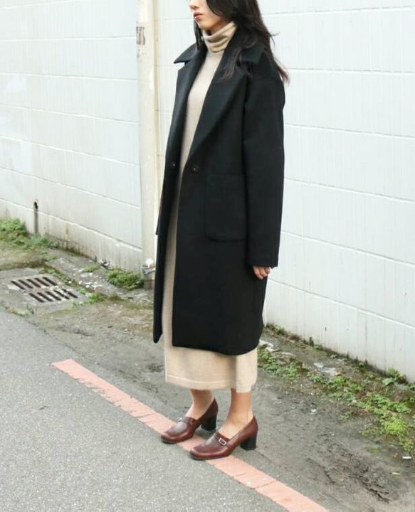 TAIZO COAT   黑色經典翻領羊毛大衣 第2張的照片