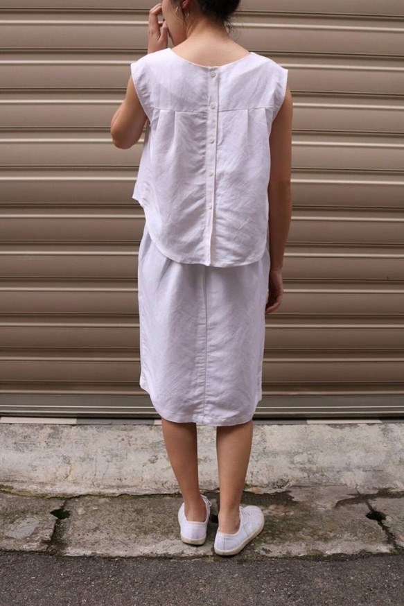 CARLOTA DRESS   極簡亞麻洋裝 第8張的照片