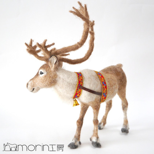 羊毛フェルト トナカイ（ミルクティー） 羊毛フェルト morin工房