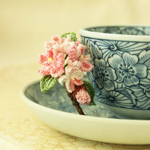 さくらブローチ かぎ針編み 刺繍糸/