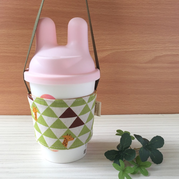 adoubao-飲料杯提袋-綠三角&長頸鹿 第2張的照片