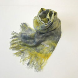 国産シルク100％手描き染めストール yellow&gray 1枚目の画像