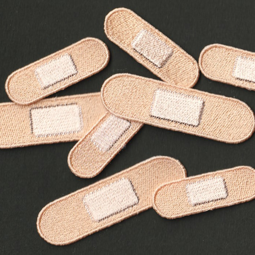 絆創膏ワッペン（大） ワッペン・アップリケ GIMMICK01 通販 5095515