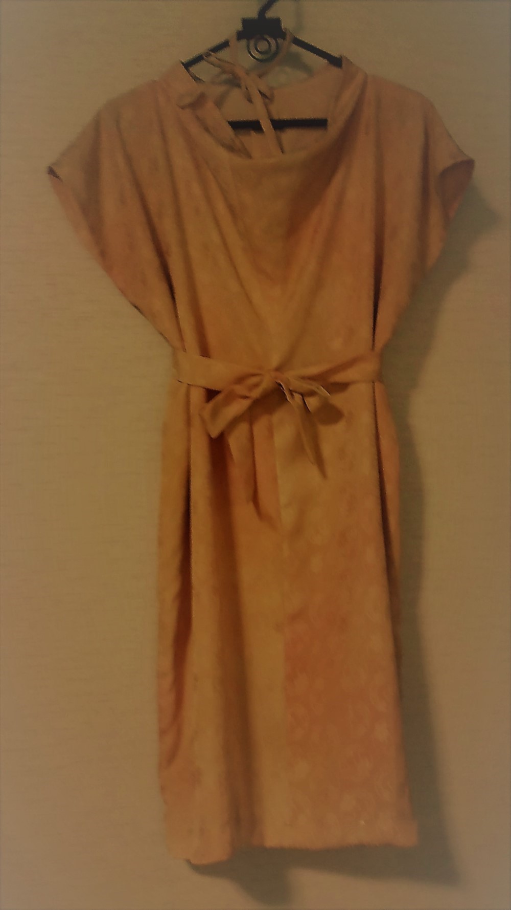 やさしい色の無地着物リメイクワンピース