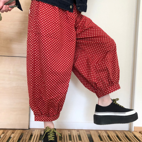 大人のバルーンパンツ○赤ドット柄○ キュロット・ワイドパンツ