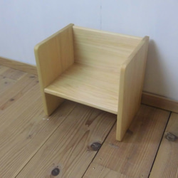 キッズチェア・箱椅子　/　国産ひのき 2枚目の画像