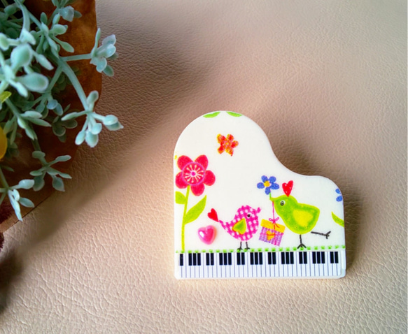送料無料  小鳥のピアノ型クリップ 1枚目の画像