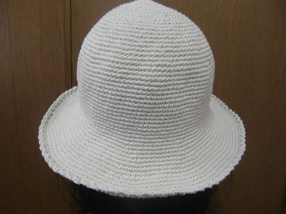 【手編みコットン帽子Lサイズ　ツバ広でお洒落！一点物　定形外送料無料】 2枚目の画像