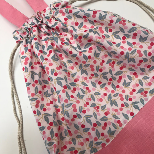 リバティプリント使用♪体操着入れ♪チェリードロップ♪タナローン  