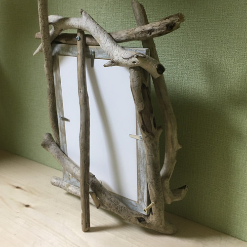 RIKUMU様専用ページ DIY手造り◇油絵3号サイズ用の流木での額縁