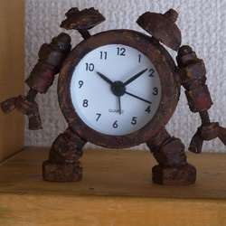 ビスナット時計ロボット 2枚目の画像