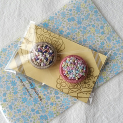 ☆人気再販☆コロンと小さなブーケブローチ「a」 4枚目の画像