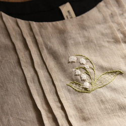 【受注製作】鈴蘭刺繍入りラミ麻製トップス・ブラウス 1枚目の画像