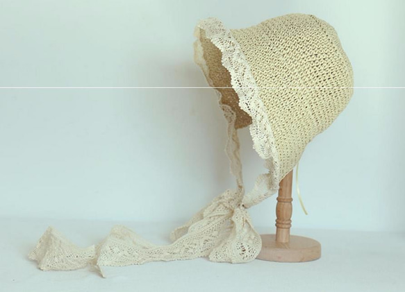 【受注製作】自然素材の手編み帽子 お花レース　ベージュ 5枚目の画像