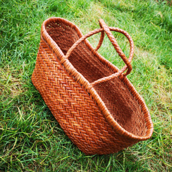 【受注製作】新作・手編み牛革ショルダトートバッグしっかりとした編み込み FB245 インナーバッグ付き 3枚目の画像