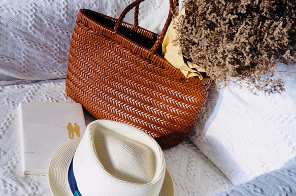 【受注製作】新作・手編み牛革ショルダトートバッグしっかりとした編み込み FB245 インナーバッグ付き 4枚目の画像