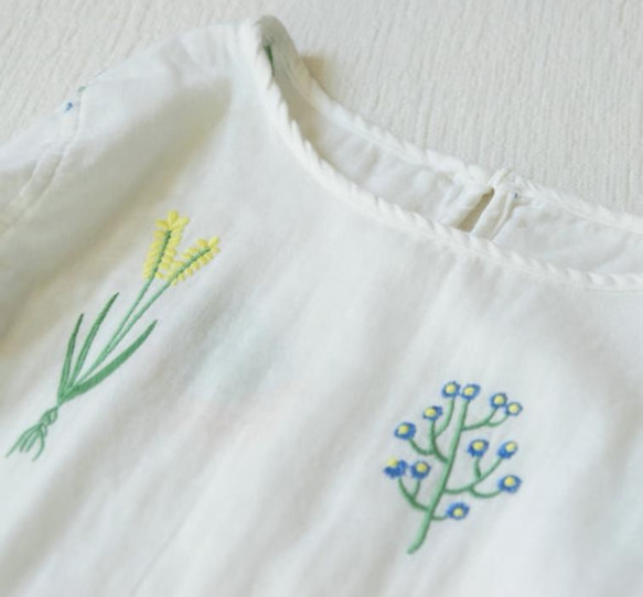 【受注製作】綿麻刺繍！可愛綿麻製トップス・ブラウス098016 白 3枚目の画像
