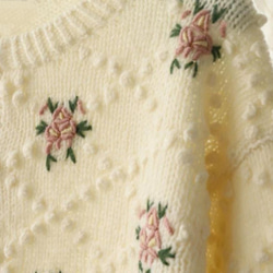 【限定】薔薇刺繍セーター　ウール・  ニットLH00375 2枚目の画像
