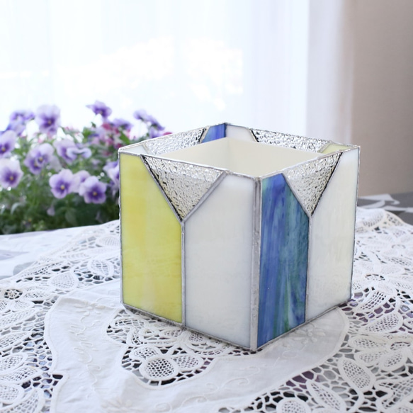 ステンドグラス　植木鉢カバー　(四角） 2枚目の画像