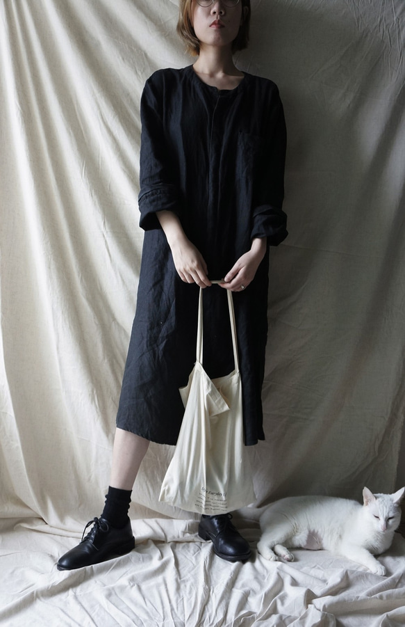 linen long shirt black亞麻家居長襯衣（黑色） 第1張的照片