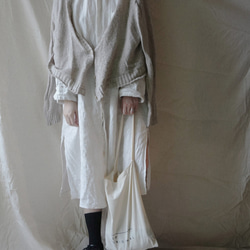 linen long shirt white亞麻家居長襯衣（白色） 第1張的照片