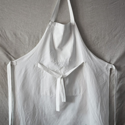 #302 classic work apron（ WHITE ）厚帆布設計圍裙 第6張的照片