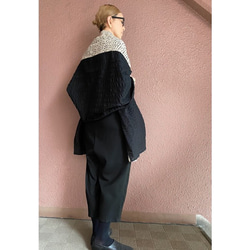 超輕盈❤️超蓬鬆大披肩❤️抗皺，旅行、防曬、空調房必備❤️黑色❤️四季皆宜 第3張的照片