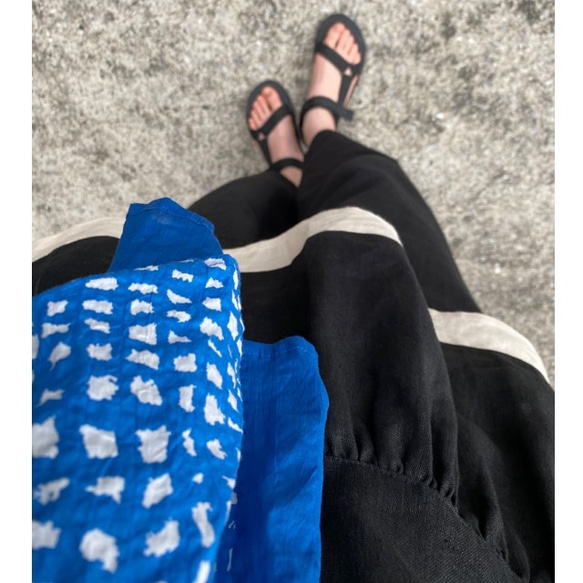 超輕盈❤️超蓬鬆大披肩❤️抗皺，旅行、防曬、空調房必備❤️黑色❤️四季皆宜 第8張的照片