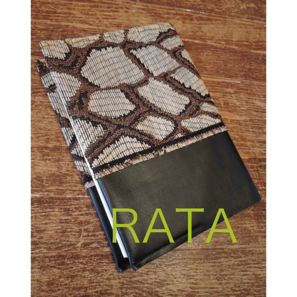 RATA レザーカバーの『note♥book』BK/A５サイズ 1枚目の画像