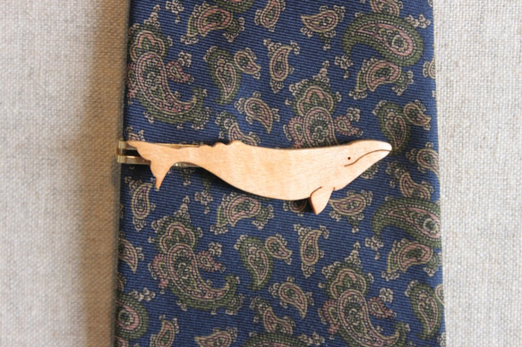 コククジラ木製ネクタイピン 6枚目の画像
